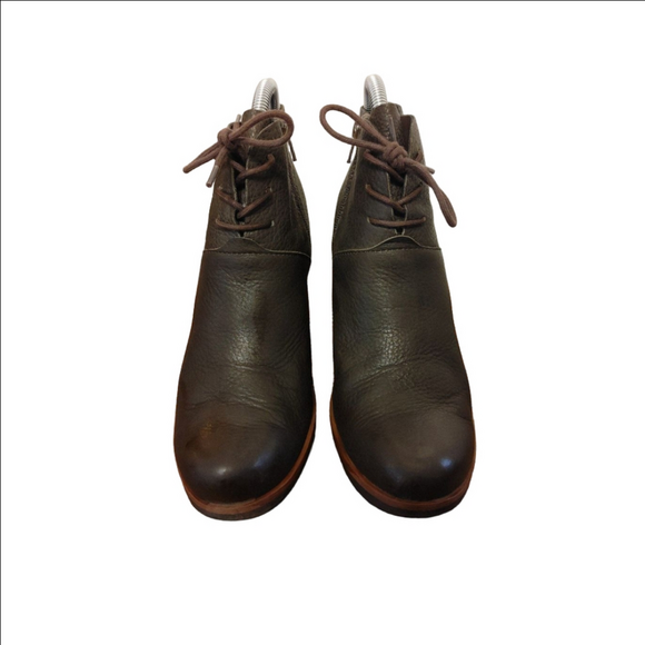 Korks Booties Size 7.5 - Picture 1 of 5